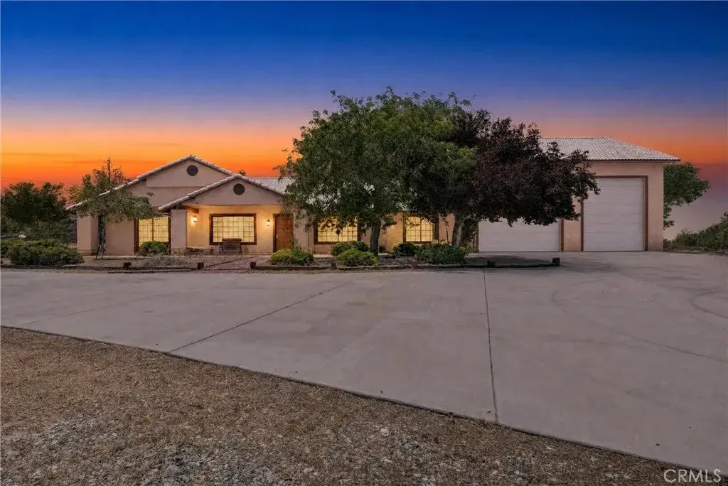 7854 Oak Hills Rd, Oak Hills, CA 92344 - #1