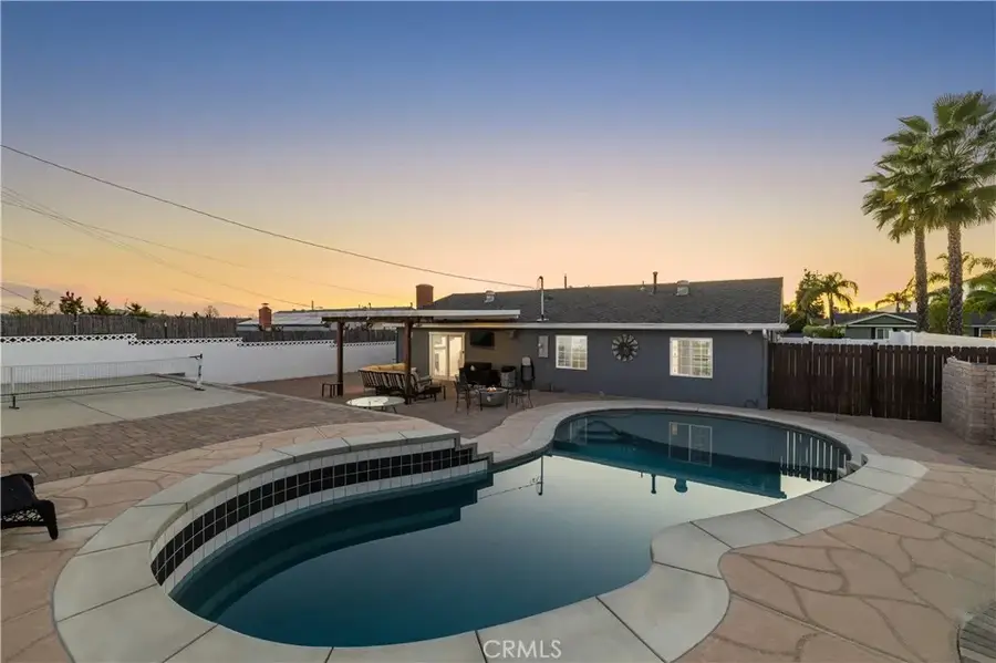 608 Thornhurst Avenue, Glendora, CA 91741 - #2