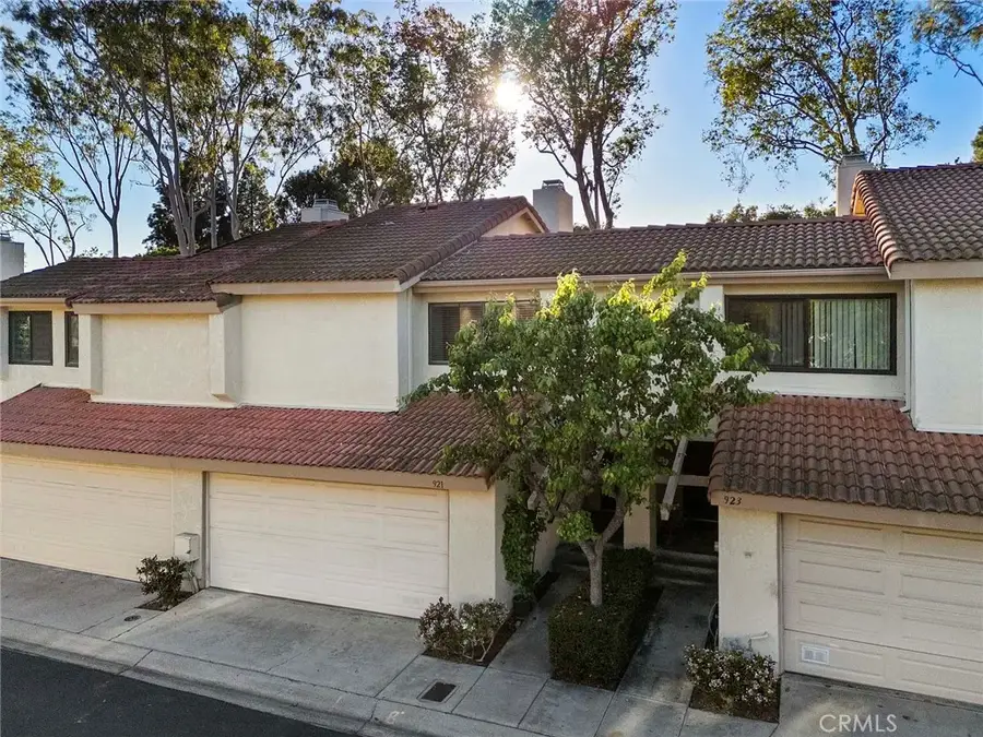 921 Creekside Dr, Fullerton, CA 92833 - #3