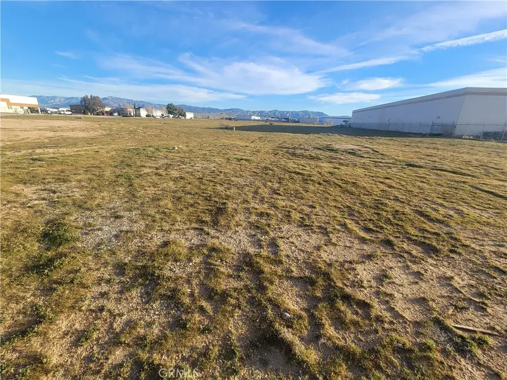 1 Malaki, Apple Valley, CA 92308 - #1