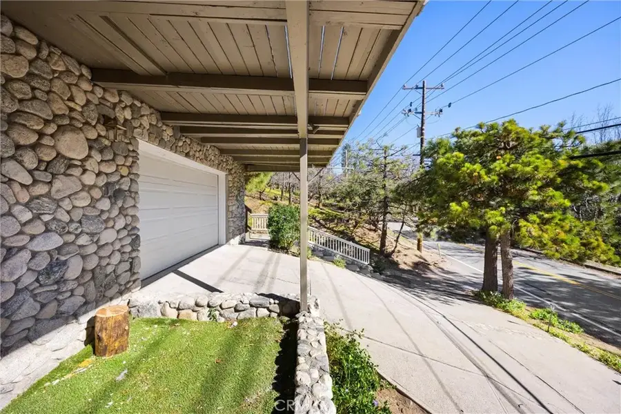 1113 N Grass Valley, Lake Arrowhead, CA 92352 - #3