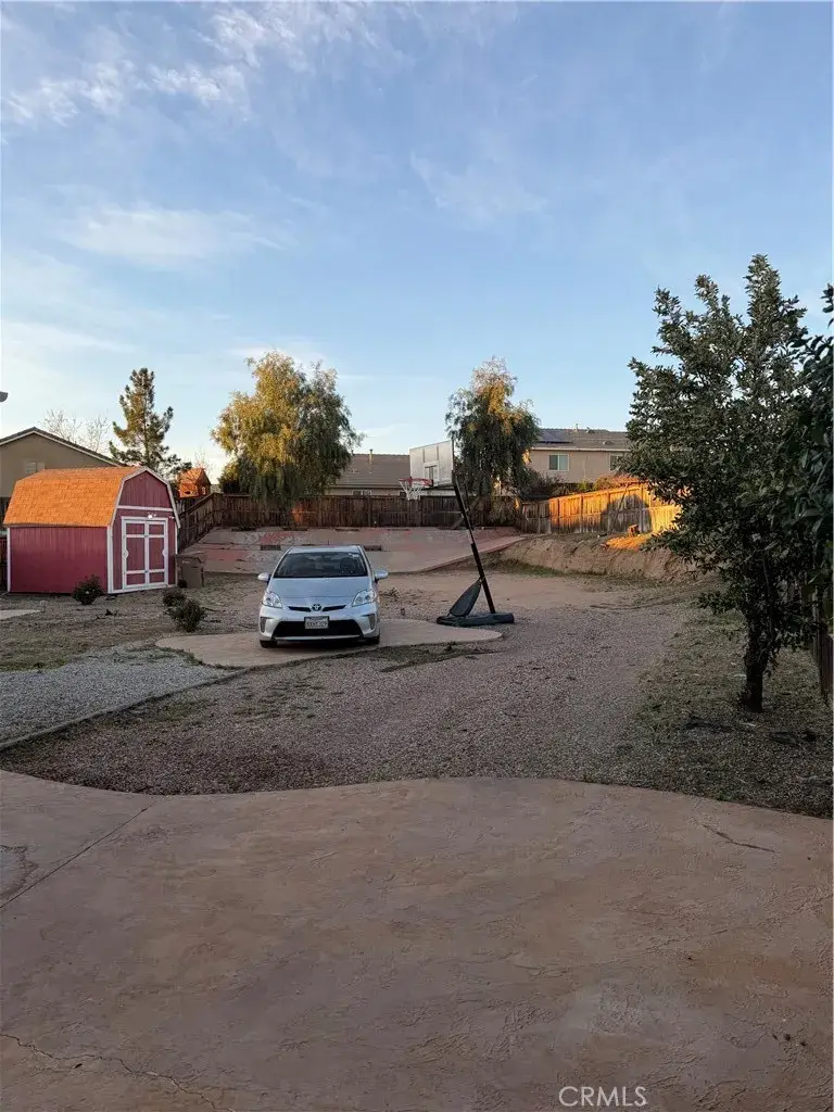 13817 Coolidge, Oak Hills, CA 92344 - #2