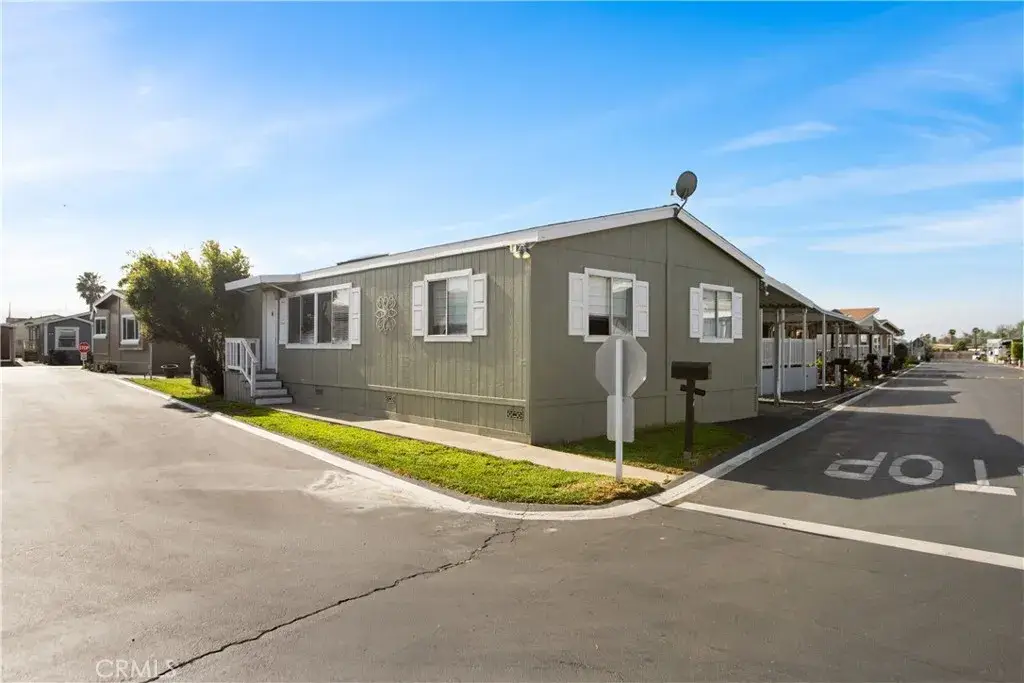 3667 Valley #64, Pomona, CA 91768 - #1