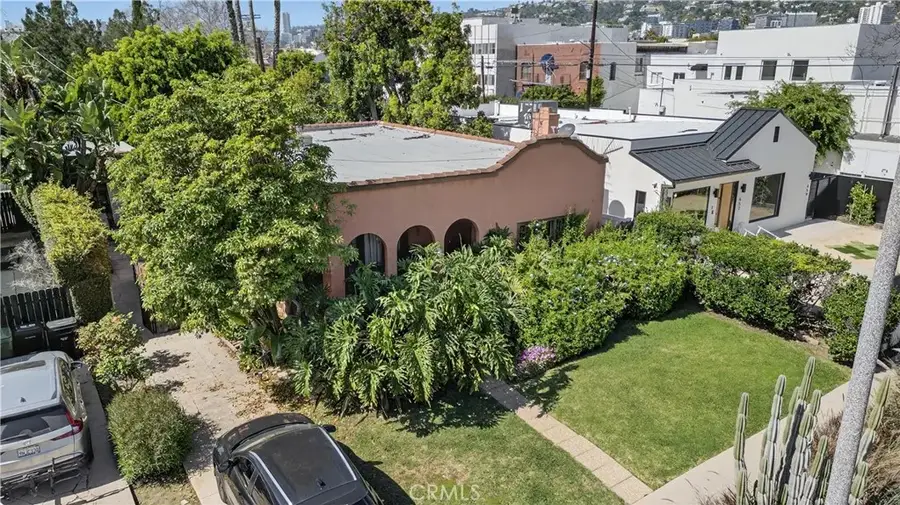 651 N La Jolla, Los Angeles, CA 90048 - #3