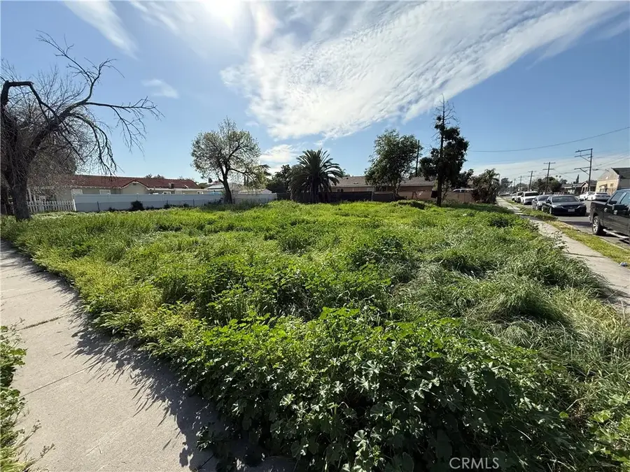 1005 W 8th, San Bernardino, CA 92411 - #3