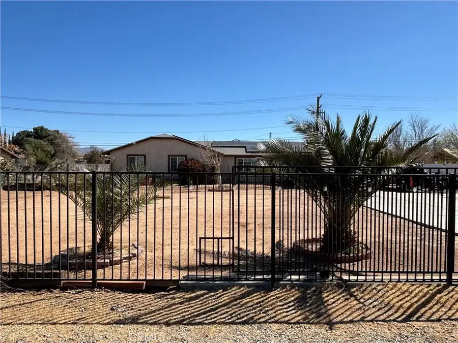 11545 Kiowa, Apple Valley, CA 92308 - #2