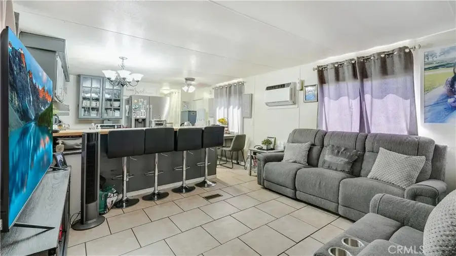 6154 Mission #33, Riverside, CA 92509 - #2