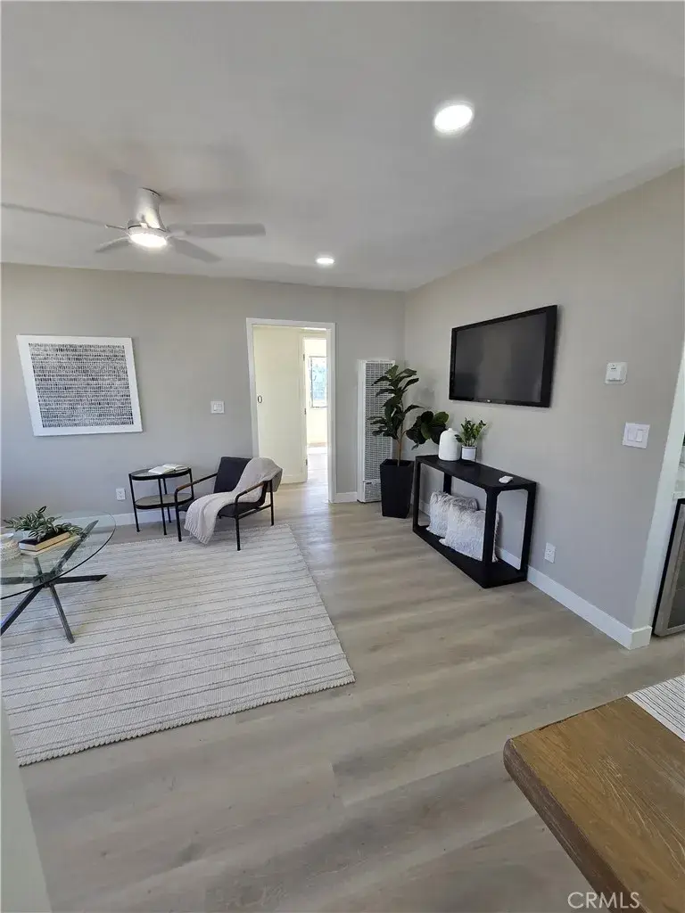 13567 Eldridge, Sylmar, CA 91342 - #3