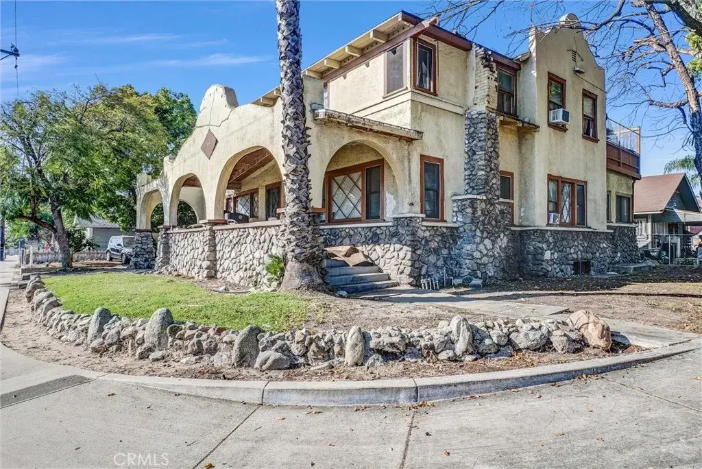 593 N San Antonio, Pomona, CA 91767 - #1
