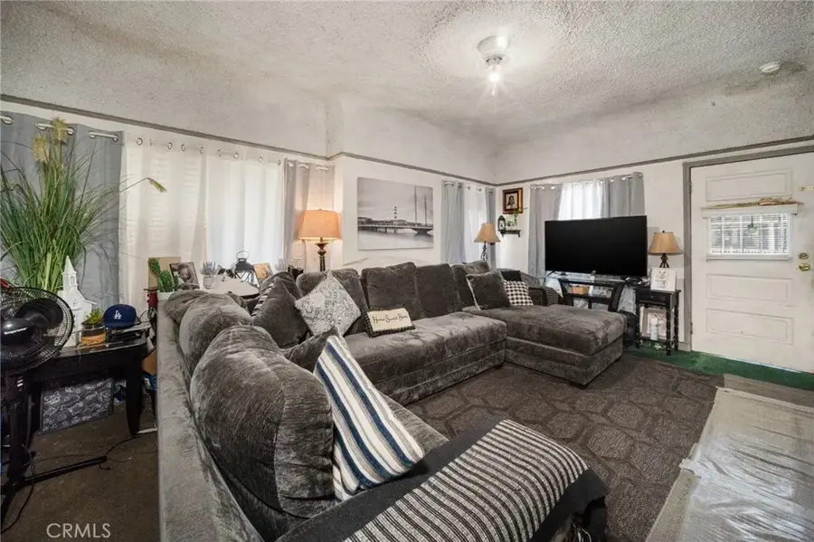 3016 Inez, Los Angeles, CA 90023 - #3