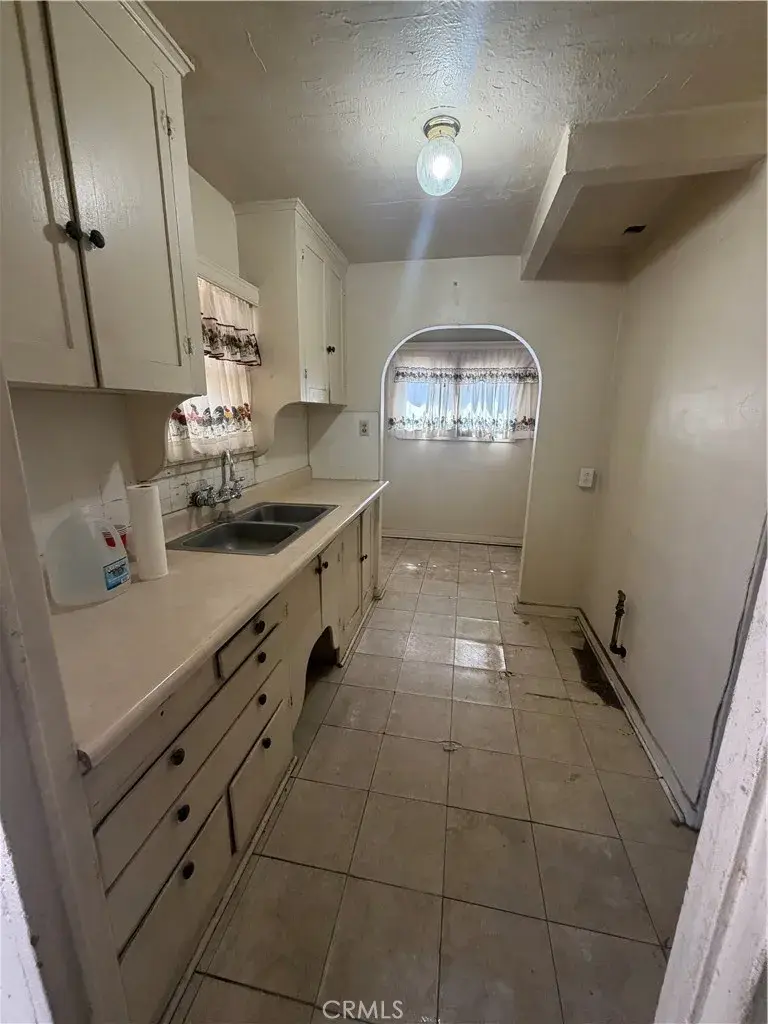 218 W Mill, San Bernardino, CA 92408 - #3