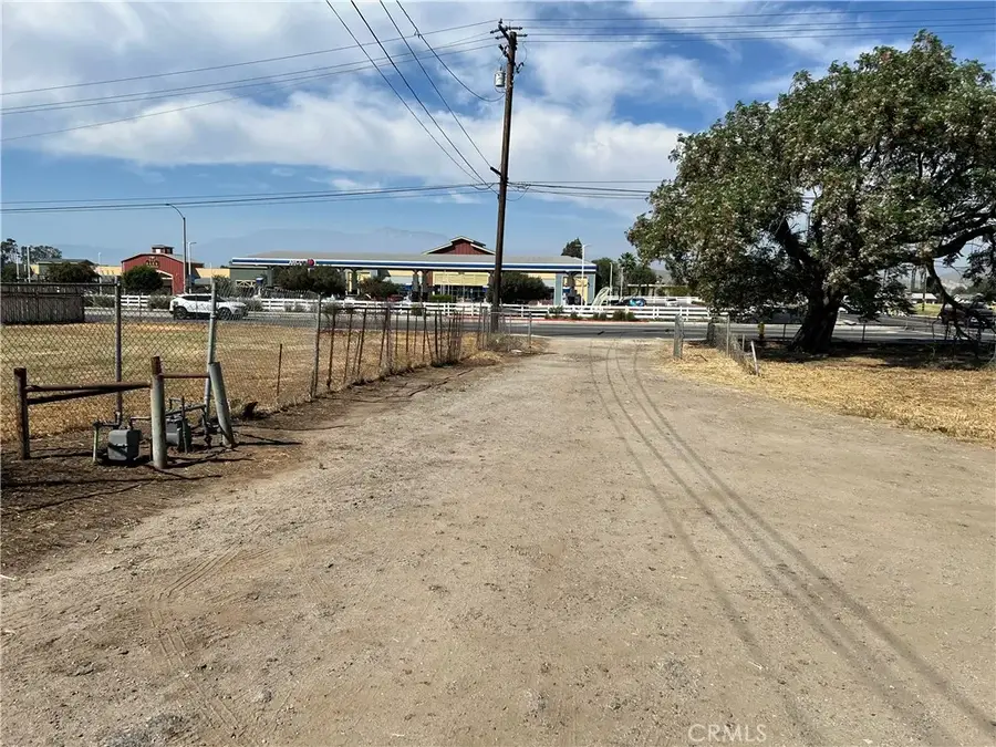 9206 Limonite, Jurupa Valley, CA 92509 - #2