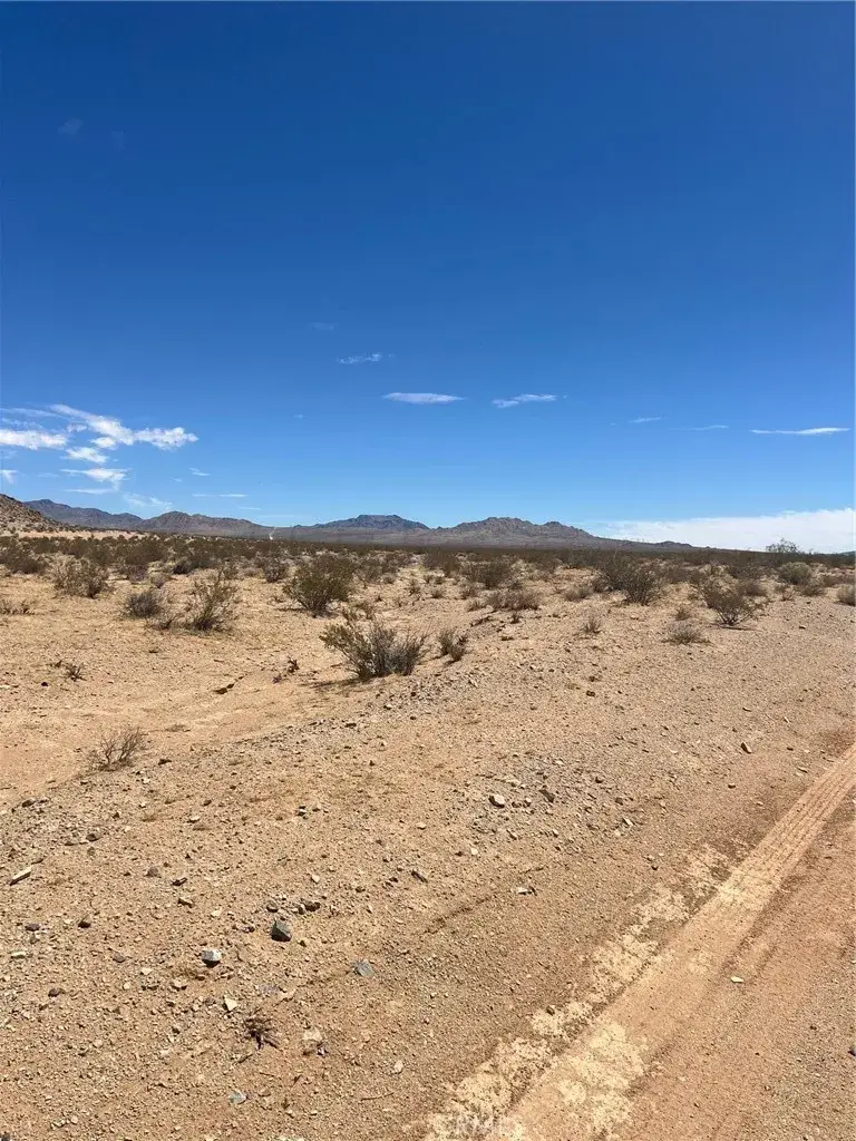 0 Dale Evans, Apple Valley, CA 92307 - #3