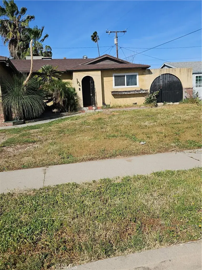 358 S Pampas, Rialto, CA 92376 - #1