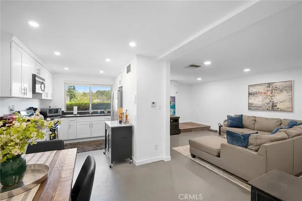3827 W Avenue 41, Los Angeles, CA 90065 - #1