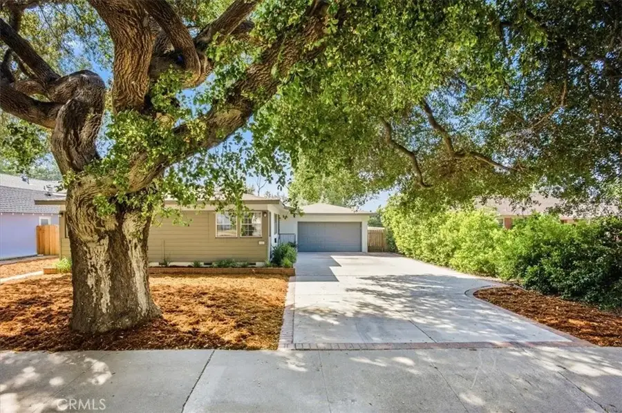 188 E Green, Claremont, CA 91711 - #2