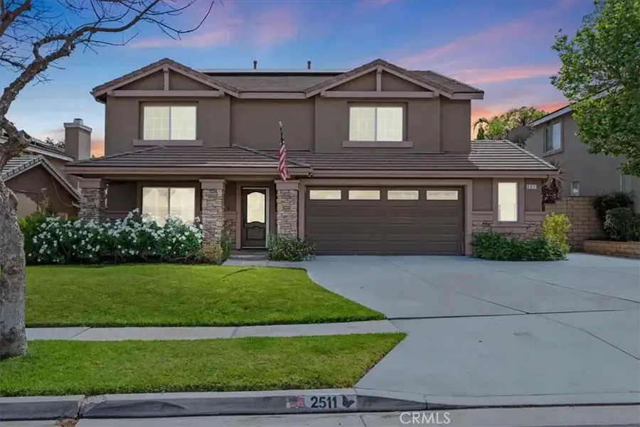 2511 Gilbert Avenue, Corona, CA 92881 - #2