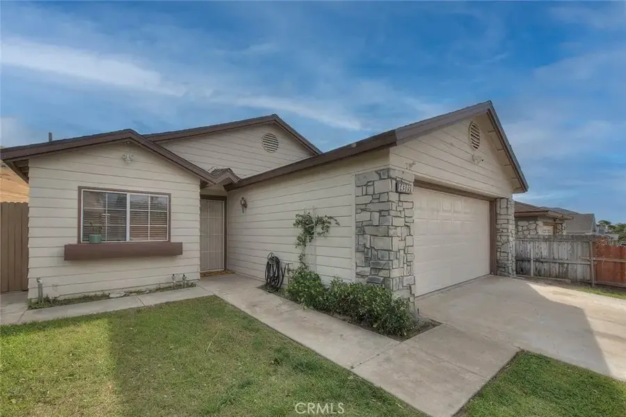 14319 Weeping Willow Lane, Fontana, CA 92337 - #2