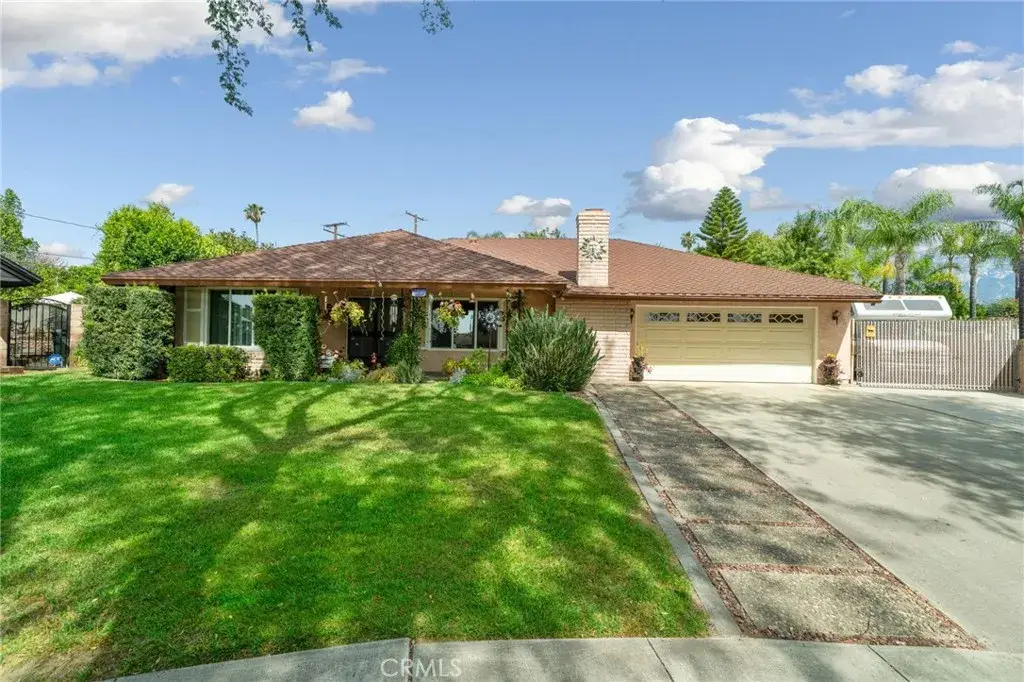 881 Dublin Court, Upland, CA 91784 - #1