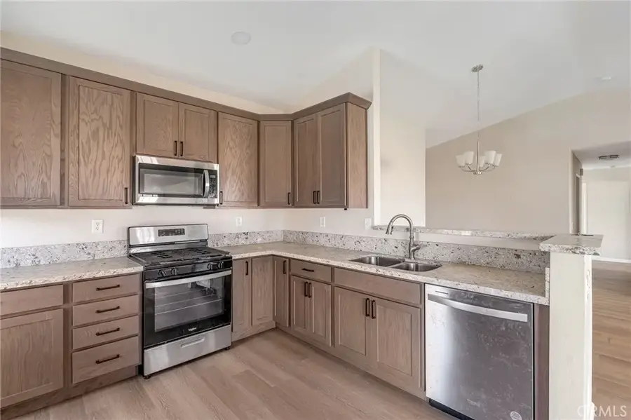 10878 Villa, Adelanto, CA 92301 - #3