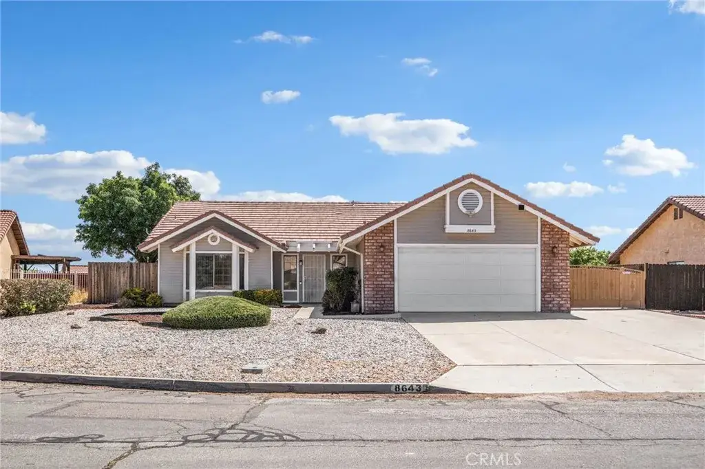 8643 Panorama, Hesperia, CA 92344 - #1