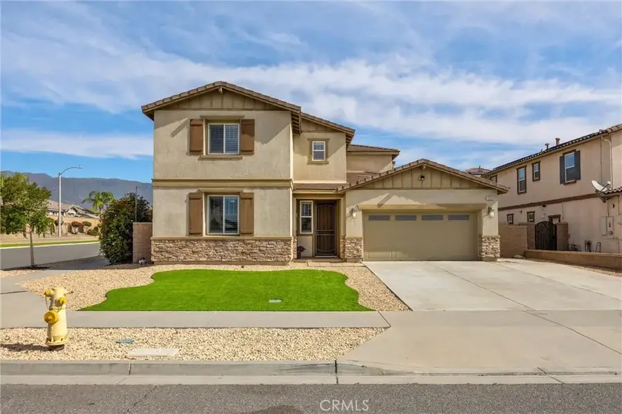 15996 Cascade, Fontana, CA 92336 - #2