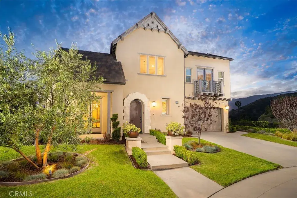 614 E Camellia Way, Azusa, CA 91702 - #1