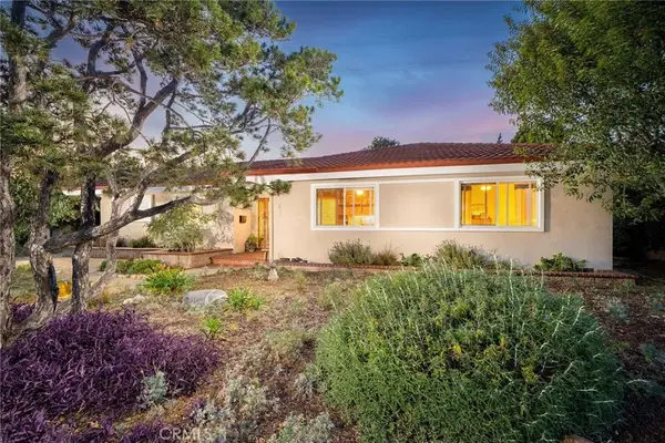 897 Ottawa Drive, Claremont, CA 91711