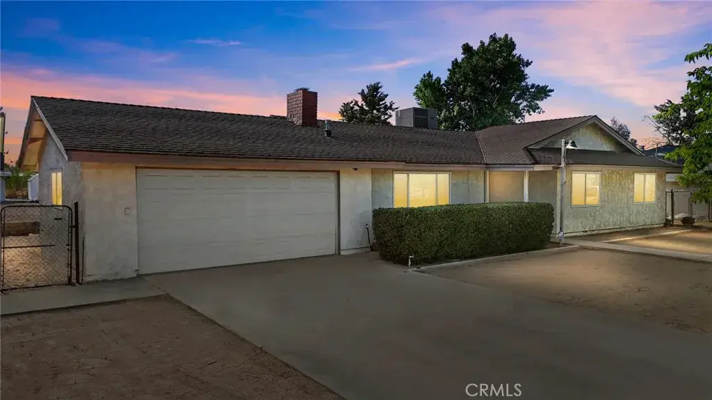 8932 Hickory, Hesperia, CA 92345 - #1