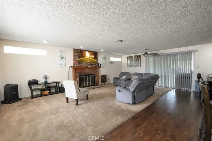 8841 California, Riverside, CA 92503 - #2