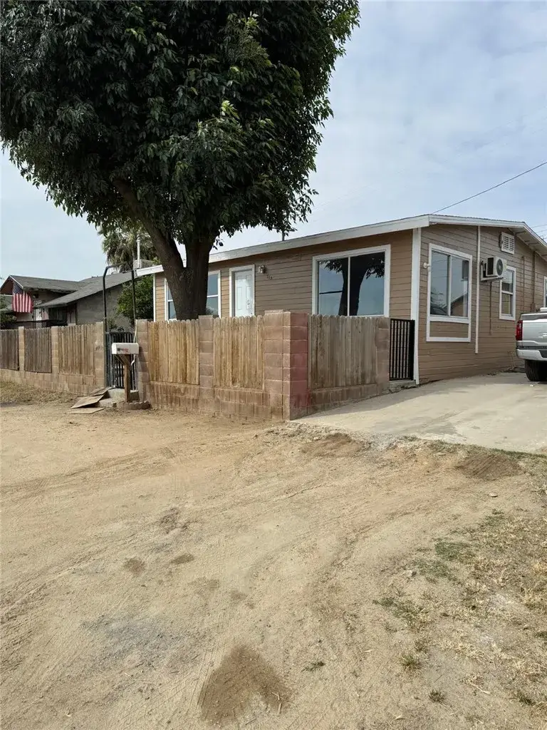 119 Rose, Taft, CA 93268 - #1