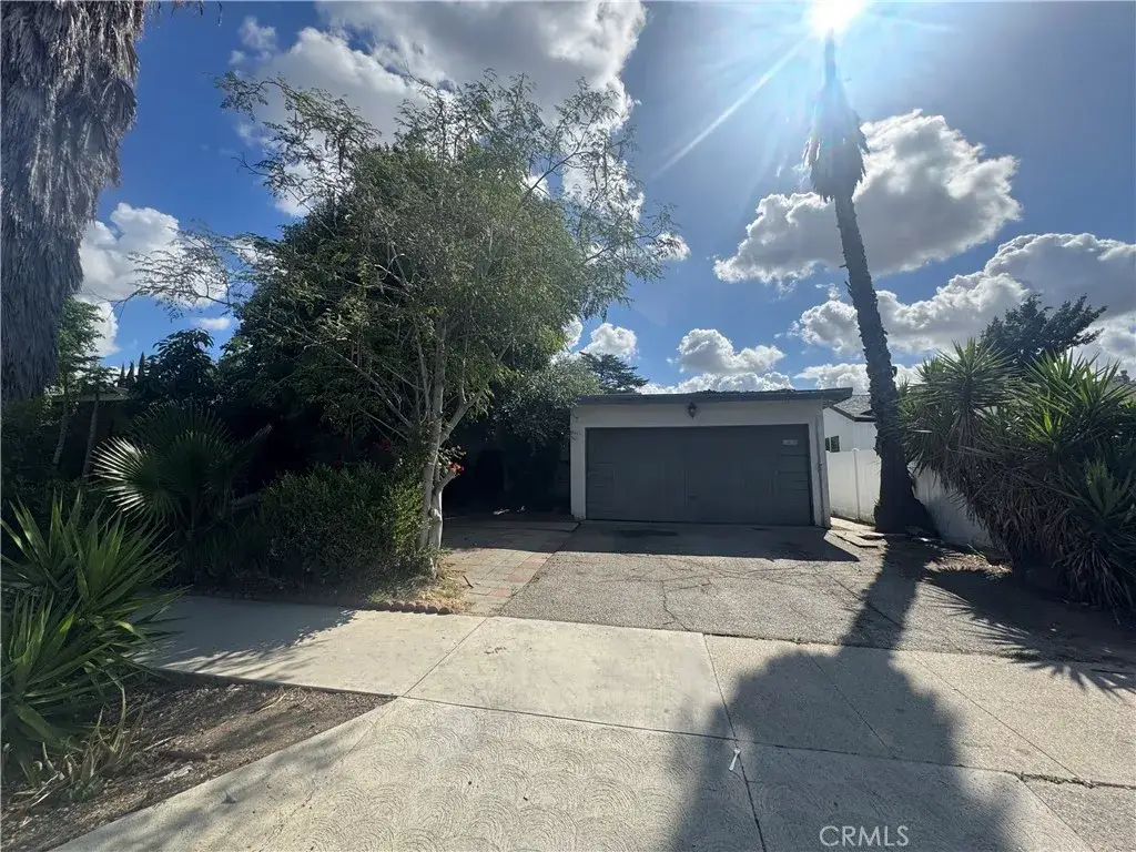 8116 Willis Avenue, Panorama City, CA 91402 - #1