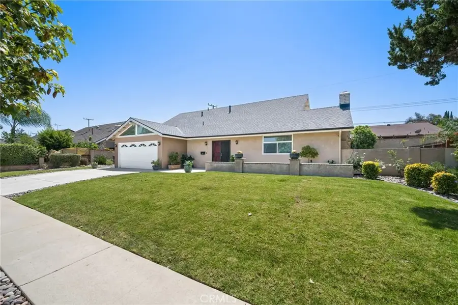 460 W Mission Road, Corona, CA 92882 - #2
