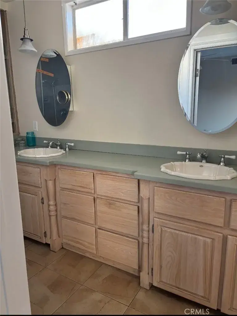 4751 Newberry, Riverside, CA 92507 - #3