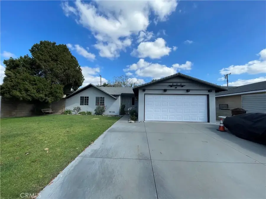 443 W Houston, Fullerton, CA 92832 - #2