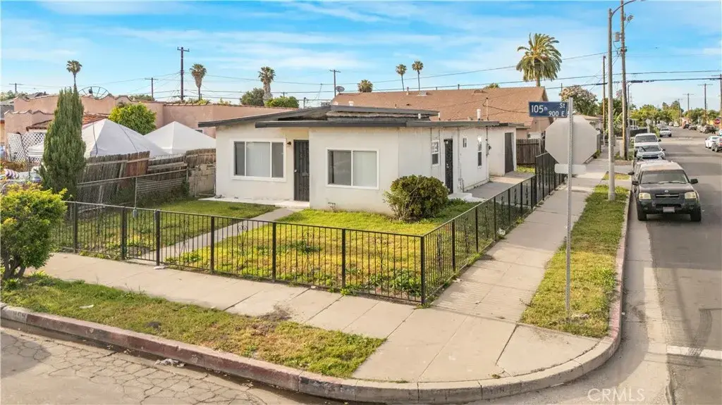 959 E 105th, Los Angeles, CA 90002 - #1
