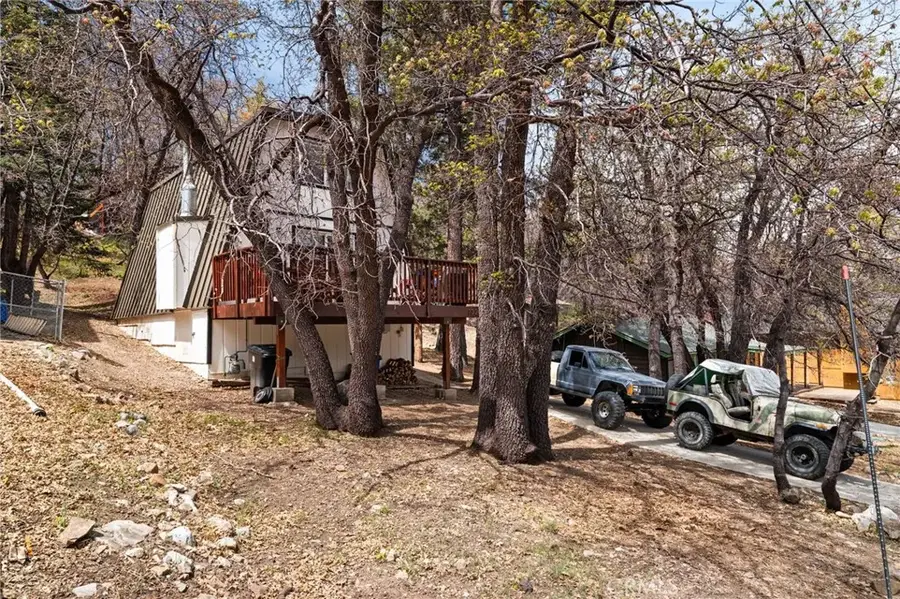 1323 Silverado, Big Bear City, CA 92314 - #2