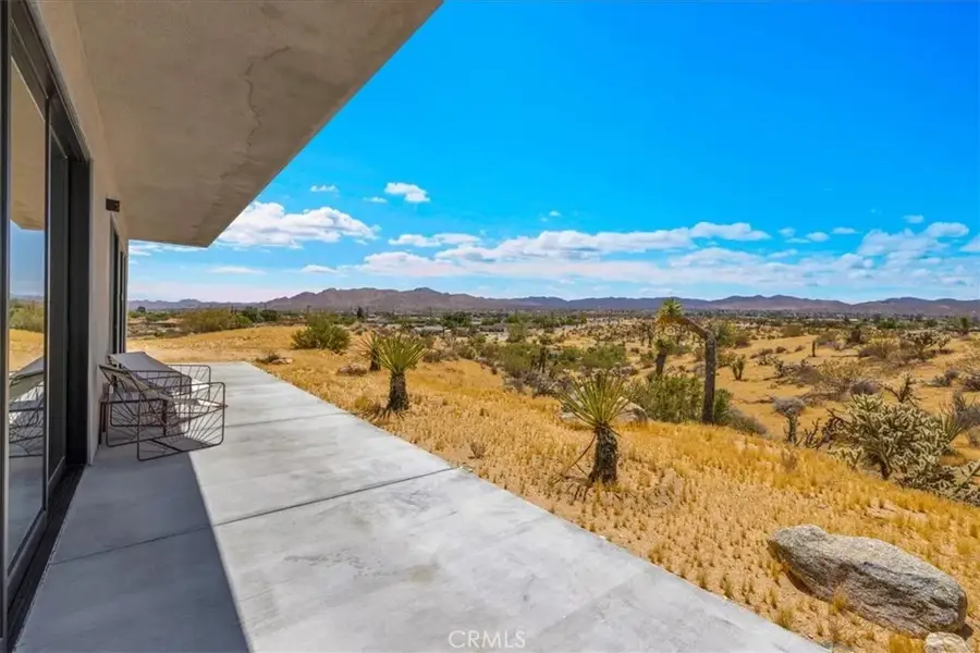 6250 Avalon, Yucca Valley, CA 92284 - #2