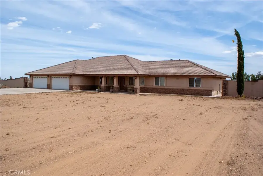 8465 Cedar Court, Phelan, CA 92371 - #2