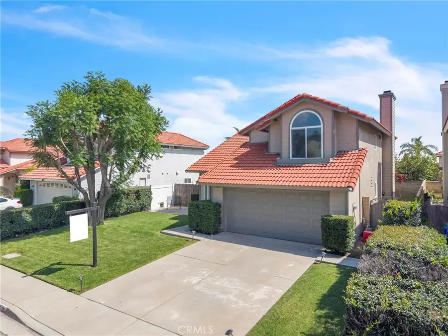 16933 Farwell, Fontana, CA 92336 - #2