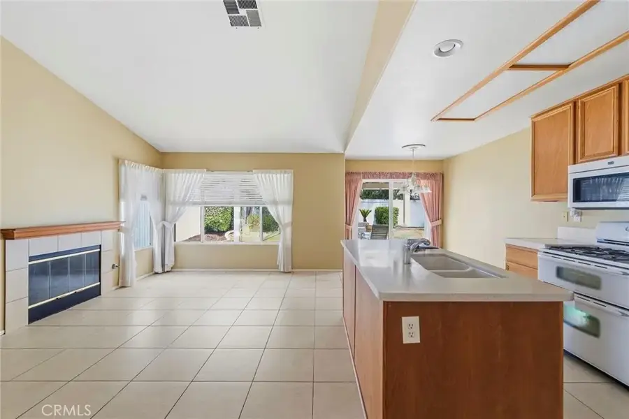 696 Avondale Drive, Corona, CA 92879 - #2