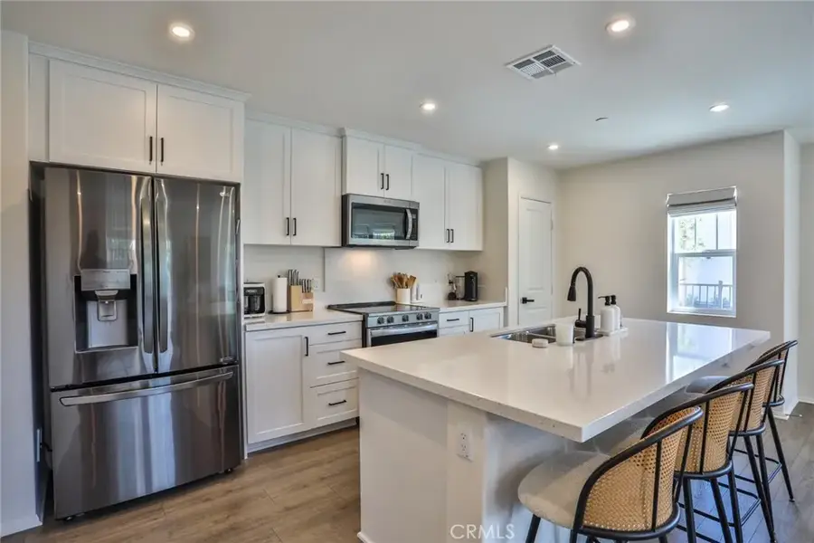 6392 Sierra Vista #5, Fontana, CA 92336 - #3