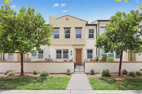 2817 E Brut Privado #90, Ontario, CA 91761