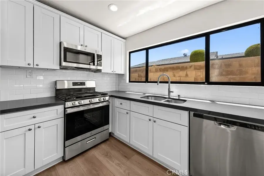 13380 Alta Vista, Victorville, CA 92395 - #3