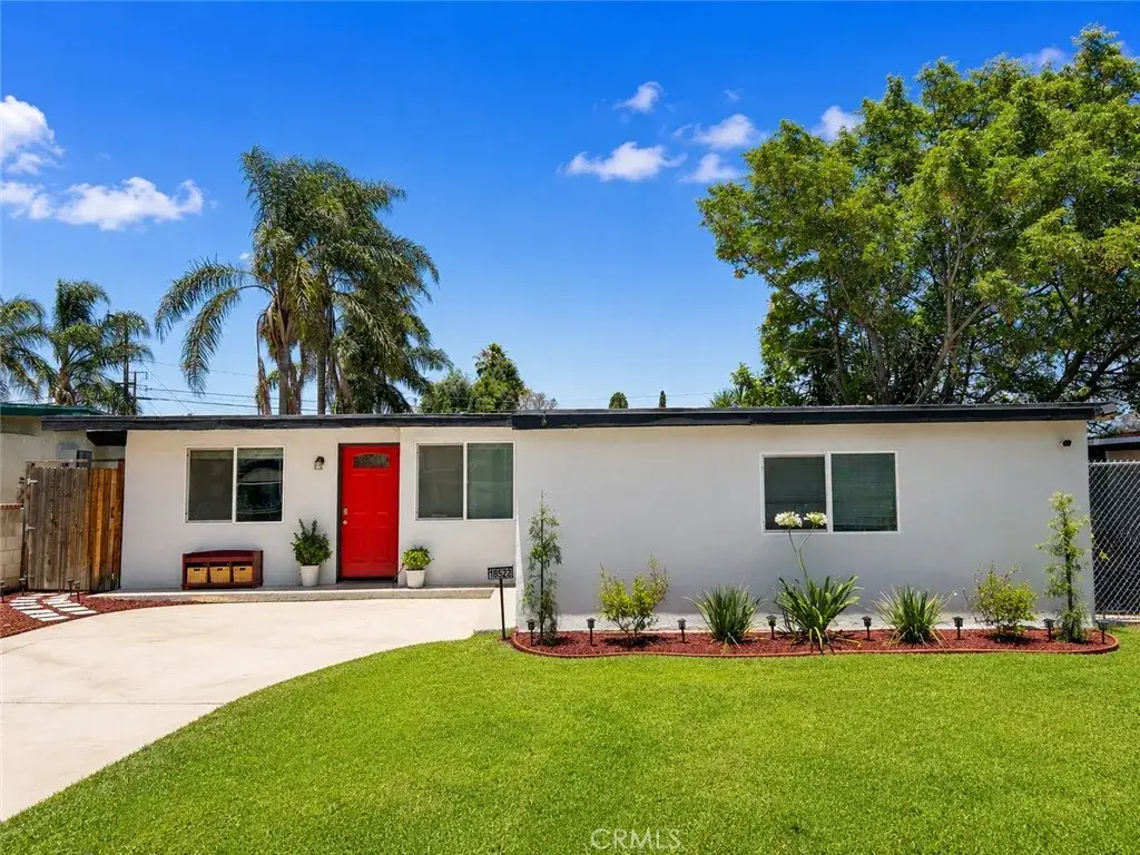 18522 7th, Bloomington, CA 92316 - #1