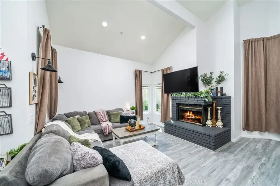 11964 Maple Leaf, Fontana, CA 92337 - #3