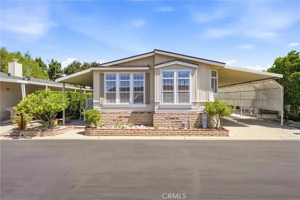 1245 W Cienega #212, San Dimas, CA 91773