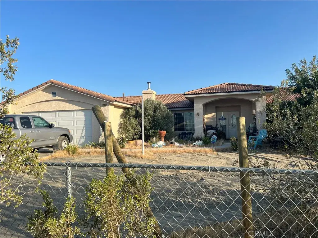 2825 Del Rosa, Phelan, CA 92371 - #1