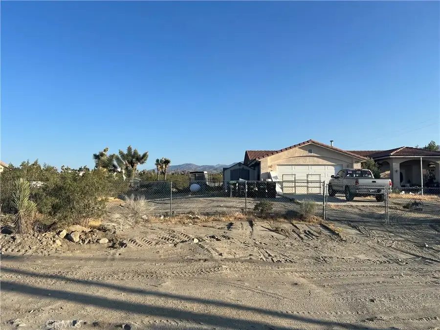 2825 Del Rosa, Phelan, CA 92371 - #3