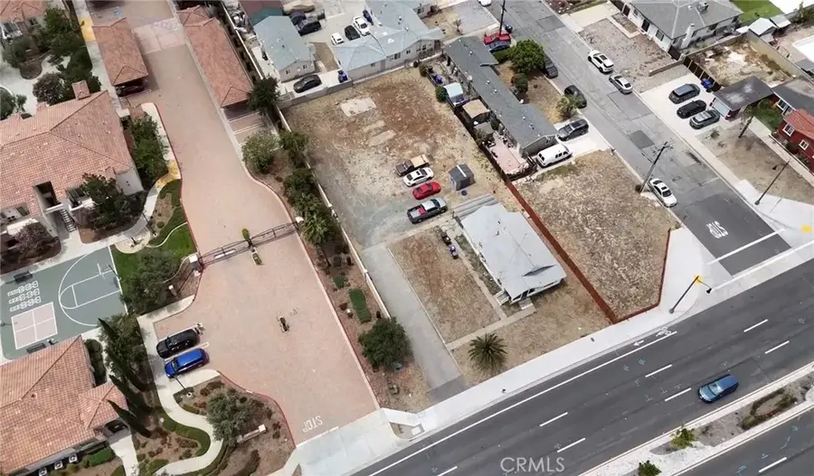 7790 Sierra, Fontana, CA 92336 - #2